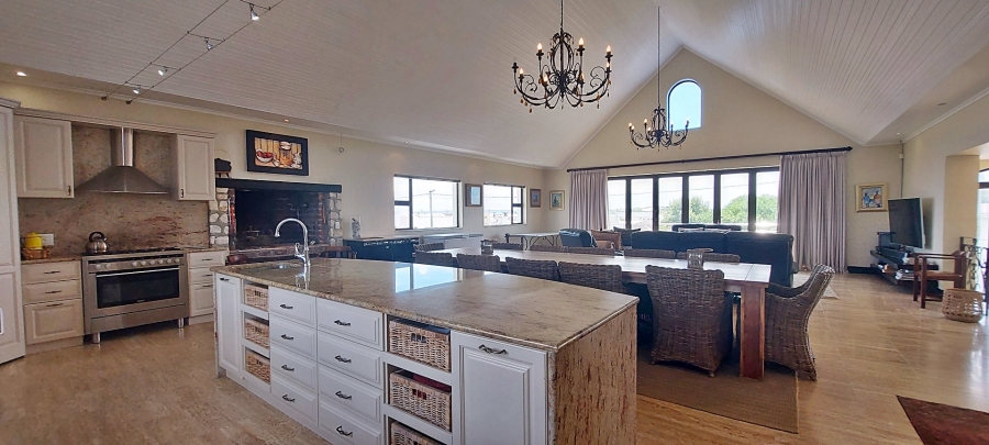 4 Bedroom Property for Sale in Arniston Western Cape